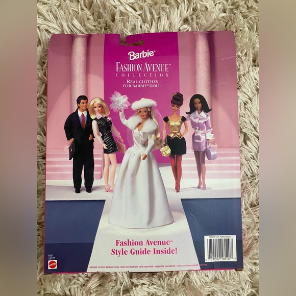 VINTAGE 1997 BARBIE Fashion Avenue Pink Eveningwear Dress Gown #18120 VINTAGE 1997 BARBIE Fashion Avenue Pink Eveningwear Dress Gown #18120